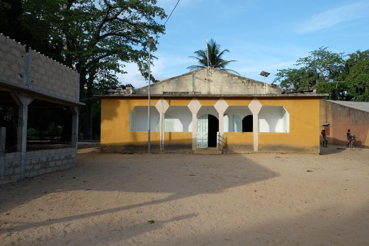 Centre Touristique Et Culturel Casamance Pensionat Diakene Ouolof Exteriör bild